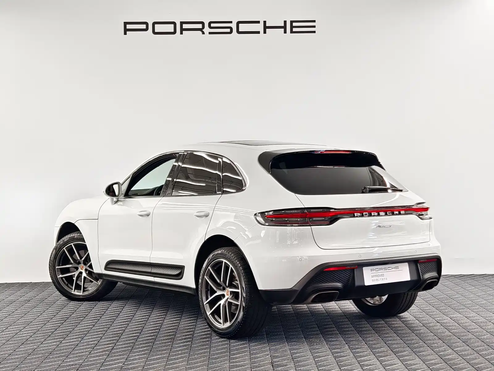 Фото 5 - Porsche Macan