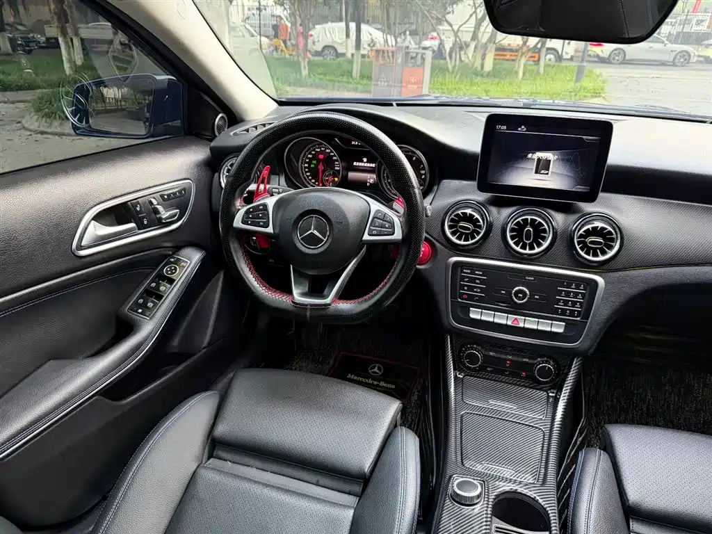 Mercedes-Benz GLA 2018 GLA 200 Fashion фото 8