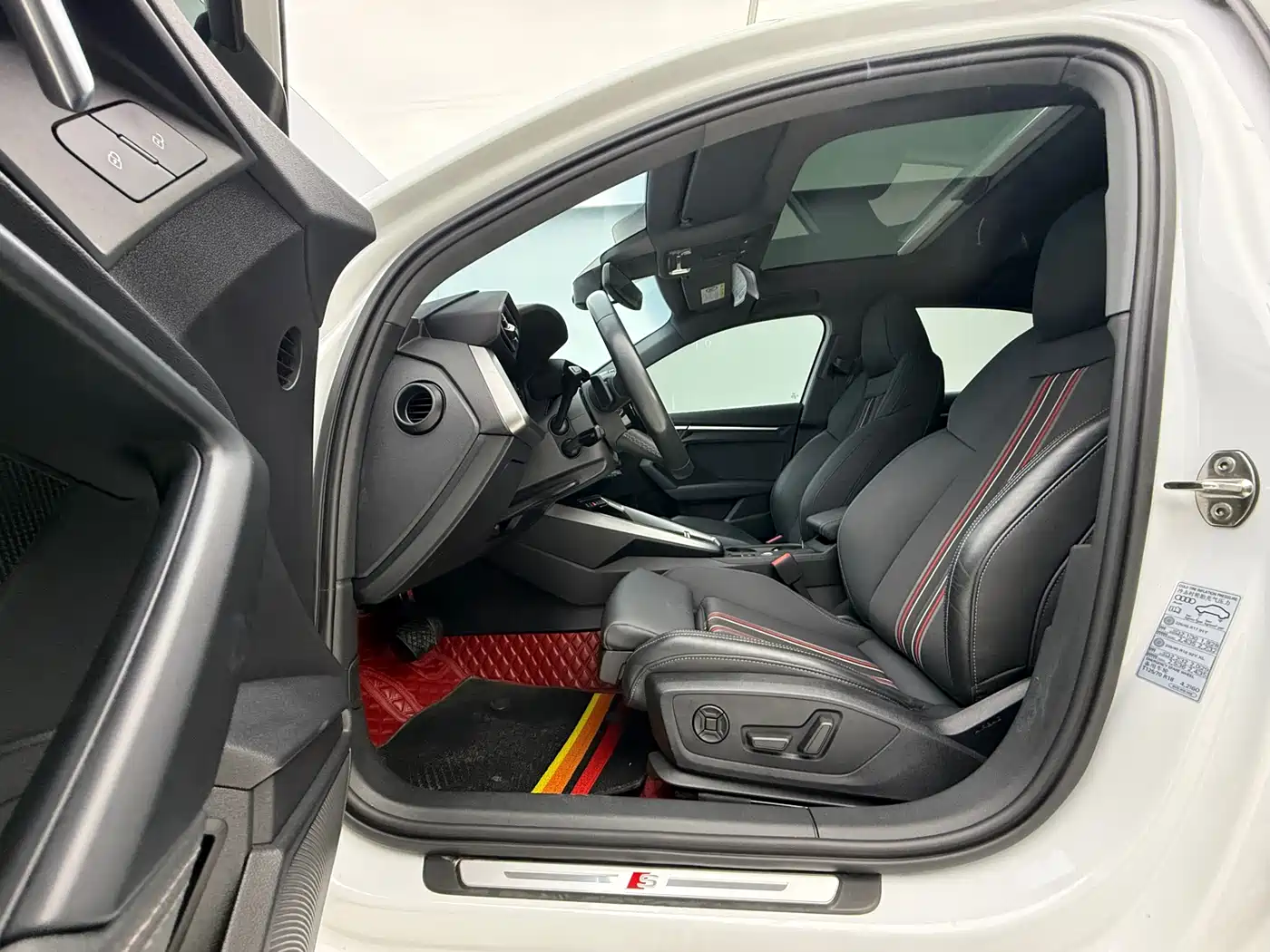 Audi A3 2023 A3L Limousine 35 TFSI Fashion Sport фото 19