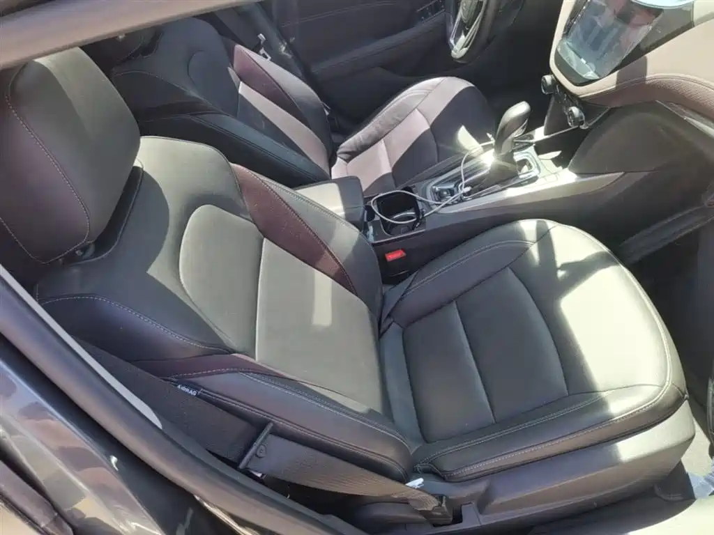 Chevrolet Malibu 2018 530T Automatic Luxury Edition фото 25
