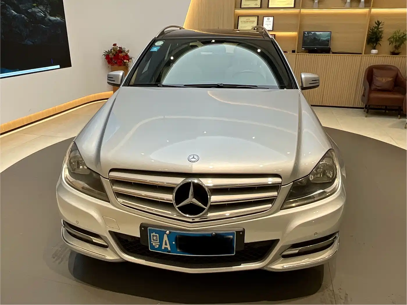 Mercedes-Benz C-Class (Import) 2011 C 200 Luxury Sports Wagon фото 2