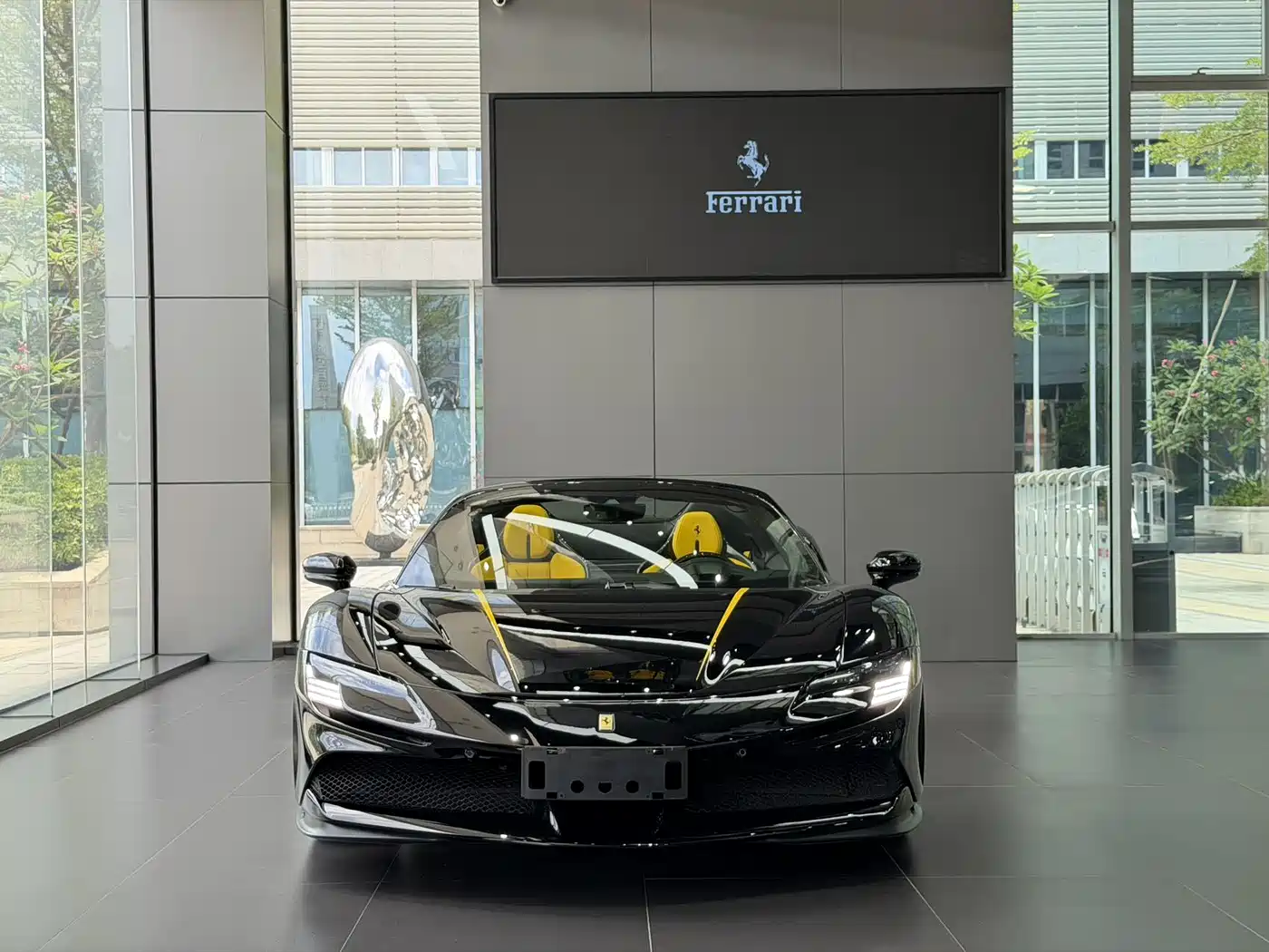 Ferrari SF90 2023 2021 3.9T V8 Spider