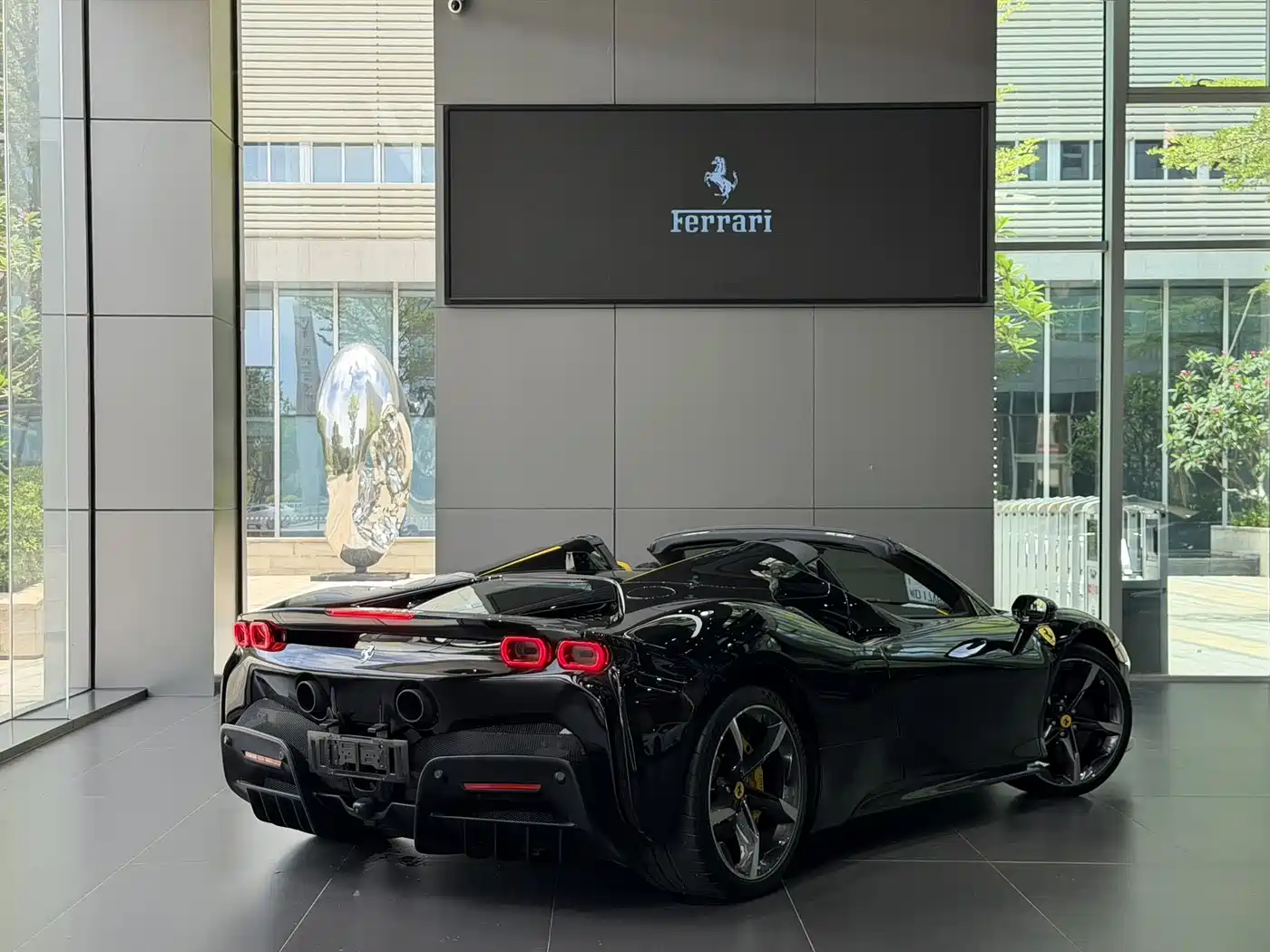 Ferrari SF90 2023 2021 3.9T V8 Spider