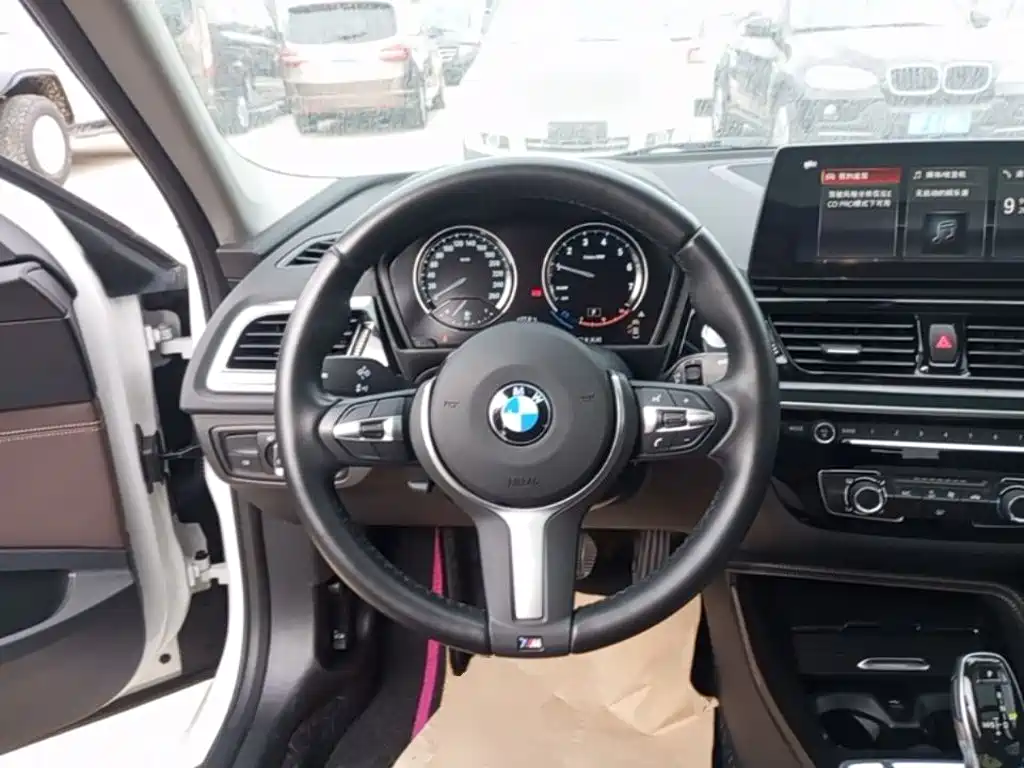 BMW 1 Series 2023 2023 125i M Sport Shadow Edition