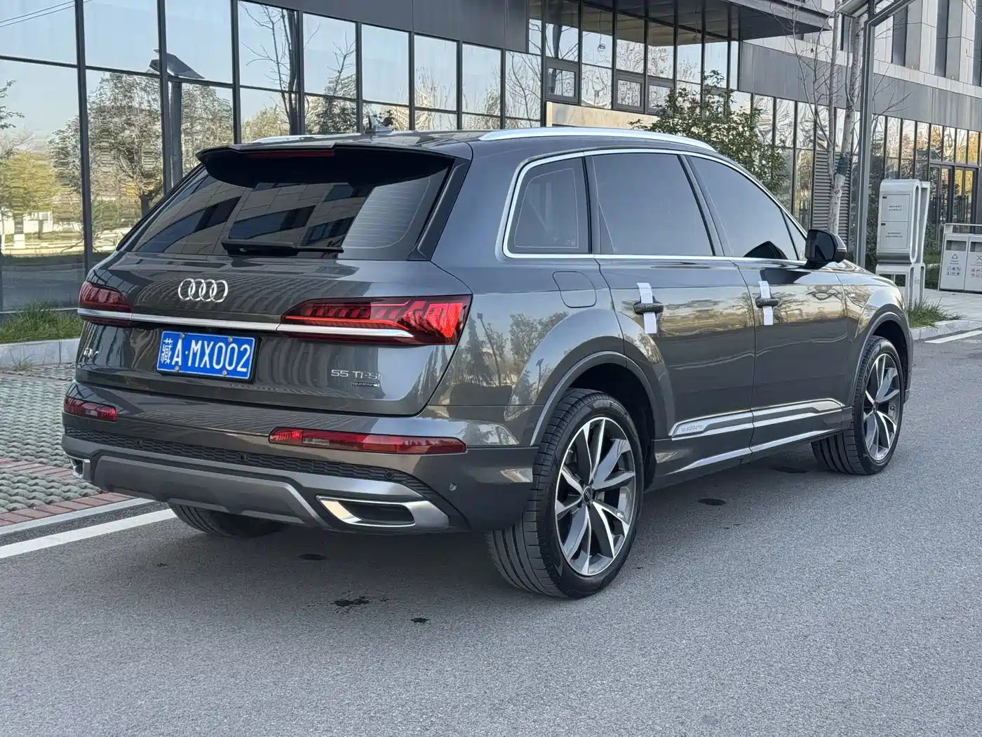 Audi Q7 2021 55 TFSI quattro S line Sport фото 8