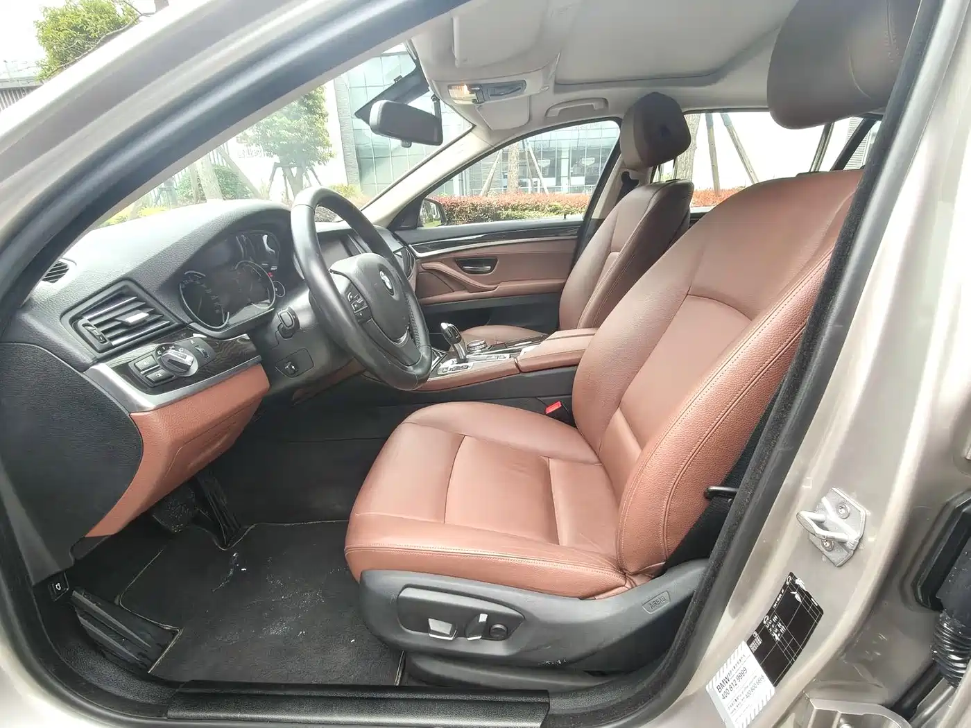 BMW 5 Series 2017 528Li Leading Edition фото 4
