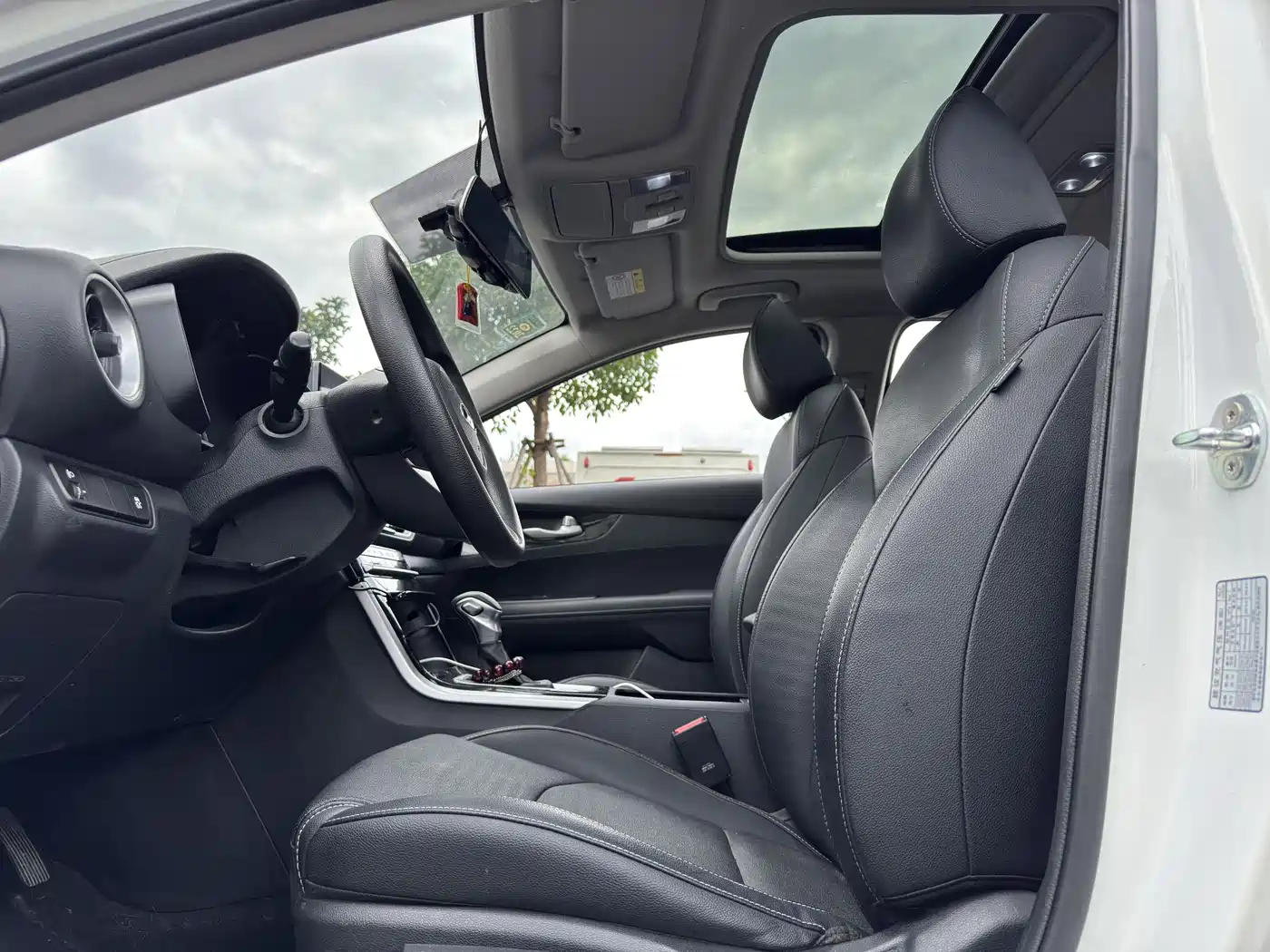 Kia K3 2019 1.5L CVT Smart Connect Edition фото 8