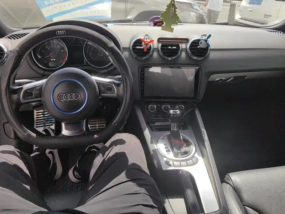 Audi TT 2012 2011 TT Coupe 2.0TFSI