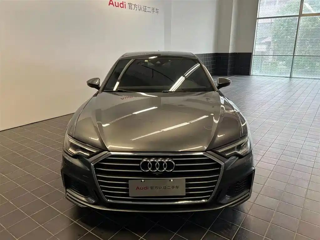 Audi A6L 2021 45 TFSI Exclusive Elegance фото 10