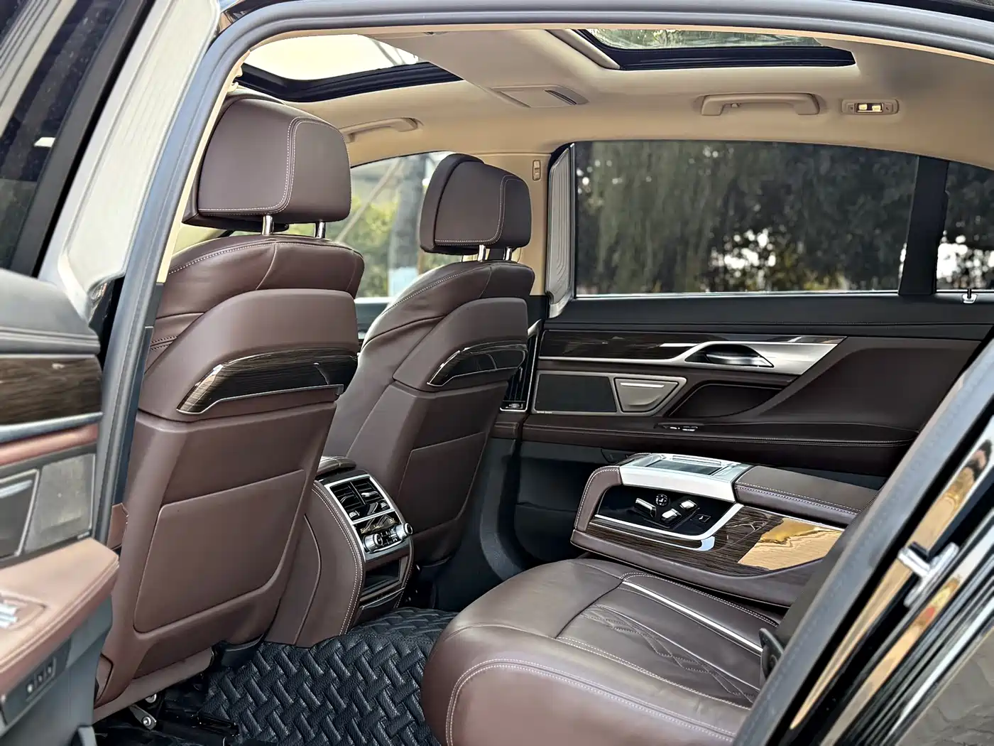 BMW 7 Series 2019 Facelift 730Li Luxury Package фото 7