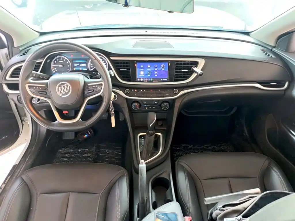 Фото 10 - Buick Excelle