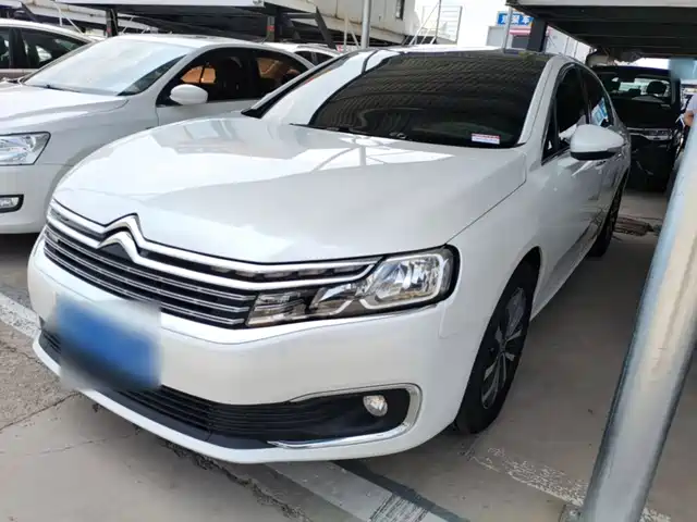  Citroën Citroën C6 2021 400THP Comfort Version