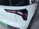 Фото 8 - Geely Geometry E Firefly
