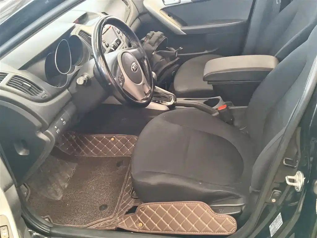 Kia Forte 2014 1.6L AT GL фото 15