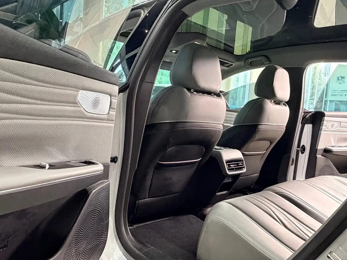 Geely Galaxy Galaxy E8 2024 2024 550km RWD PRO