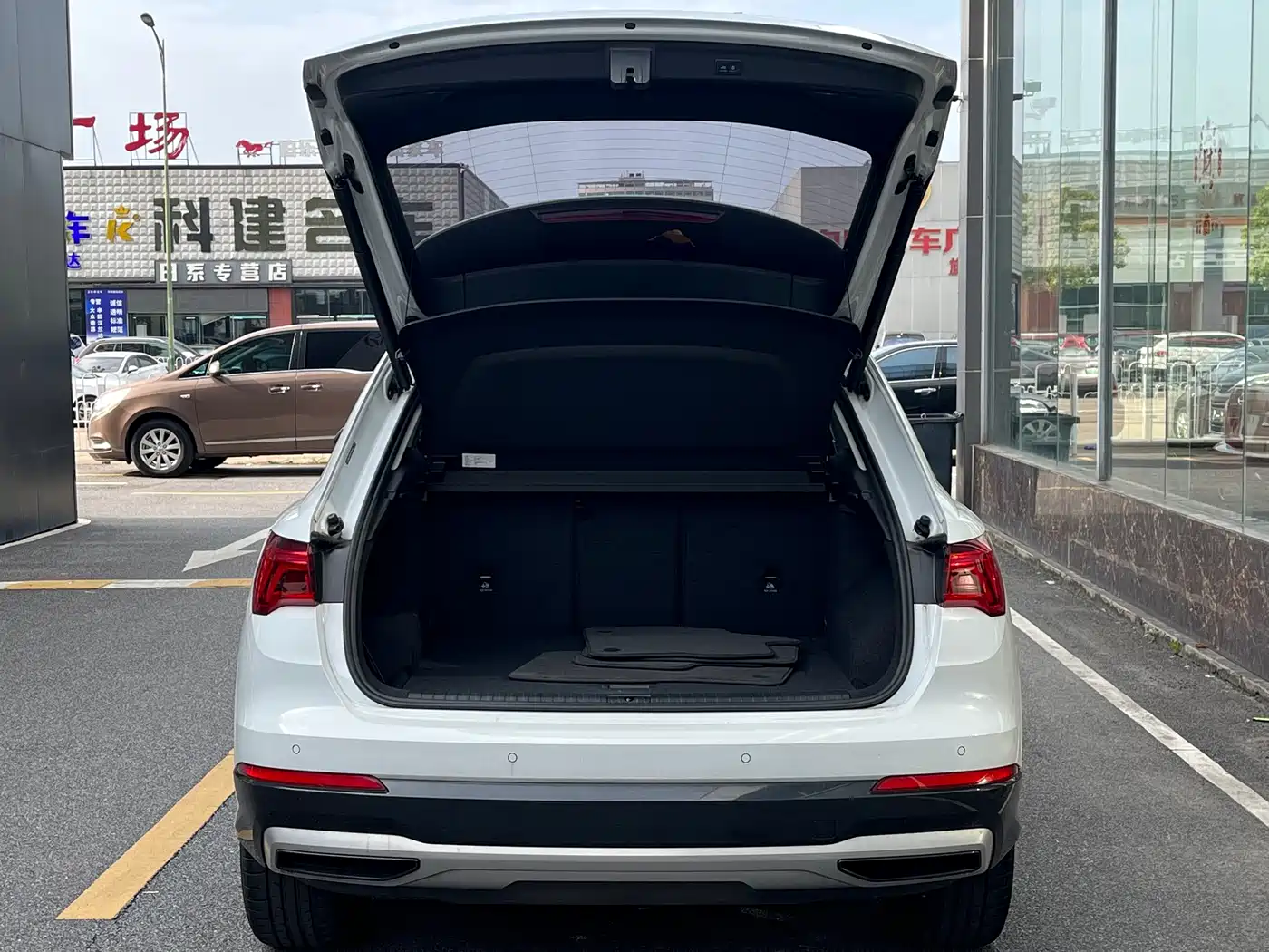 Audi Q3 2023 35 TFSI Fashion Elegance (1.5T) фото 14