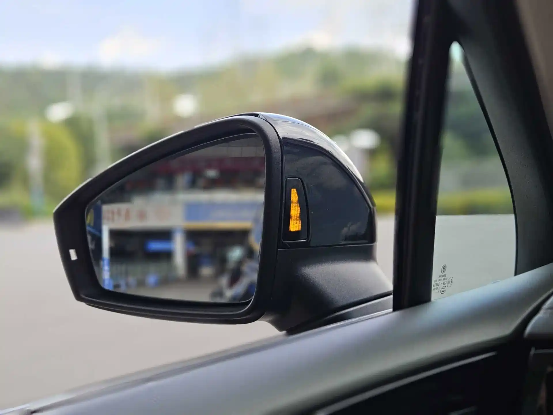 Фото 26 - Volkswagen Touareg