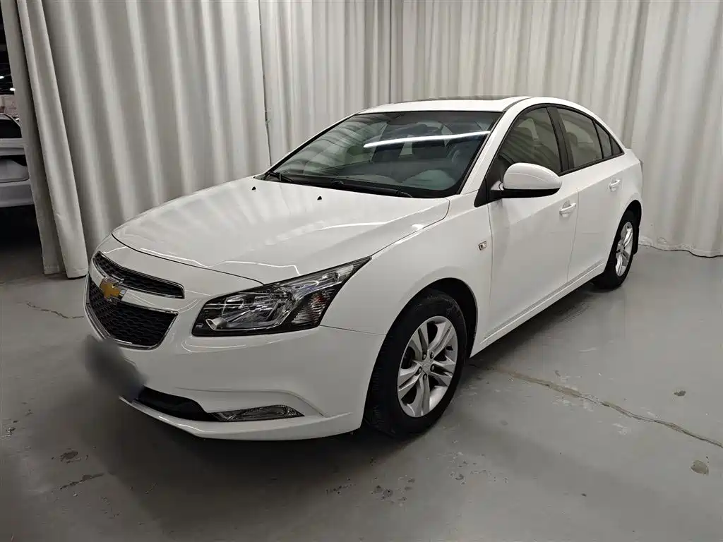 Chevrolet Cruze 2015 1.5L Classic SE AT