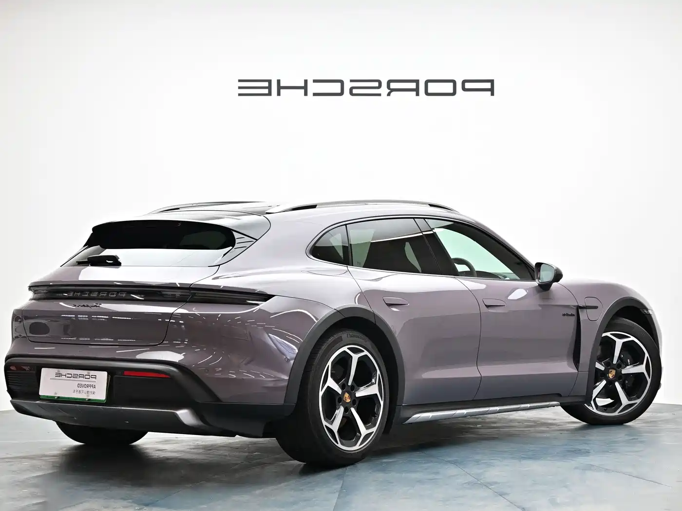 Porsche Taycan 2025 2024 Taycan 4 Cross Turismo
