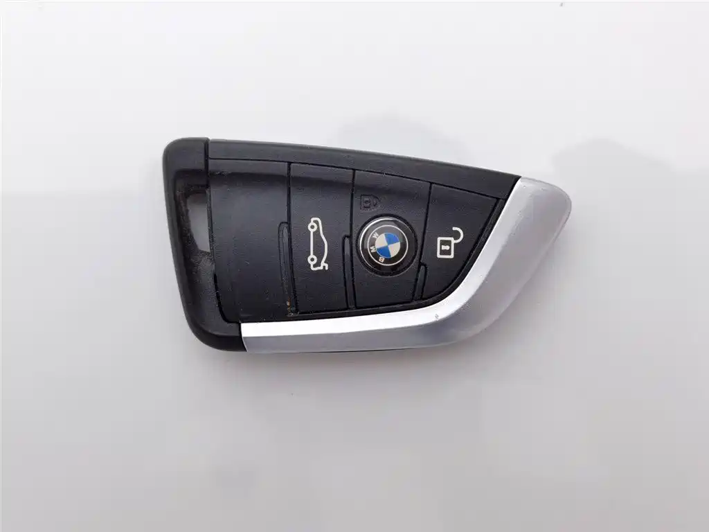 BMW 1 Series 2022 120i M Sport фото 19