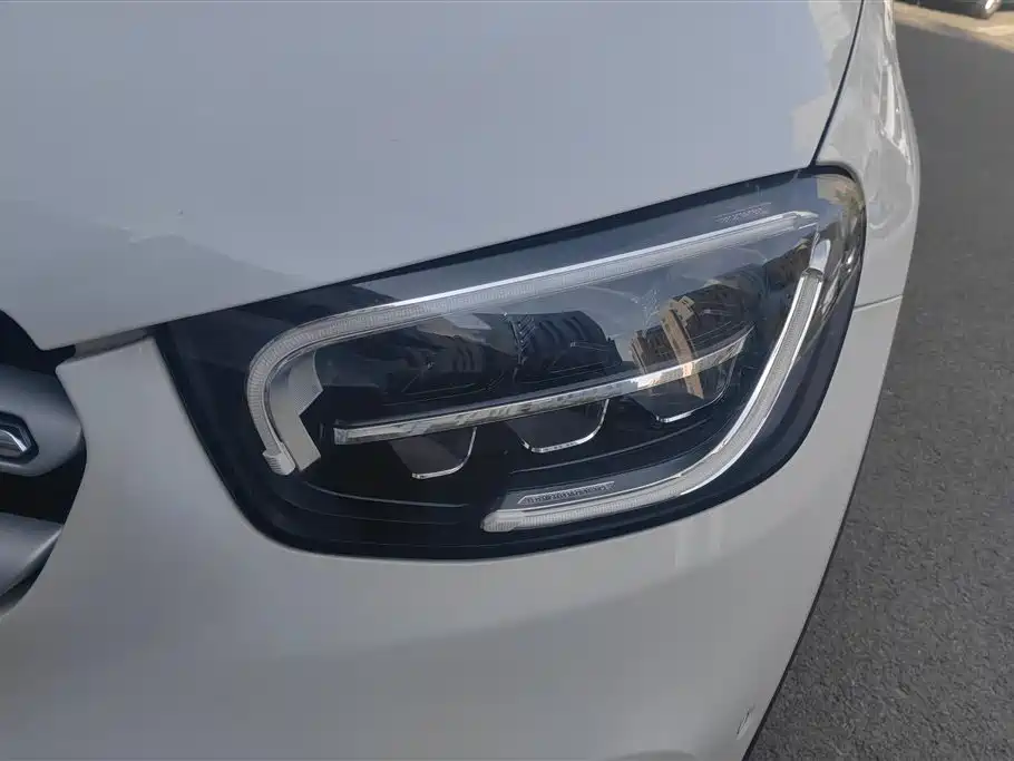 Mercedes-Benz GLC 2021 GLC 260 L 4MATIC Sporty фото 5