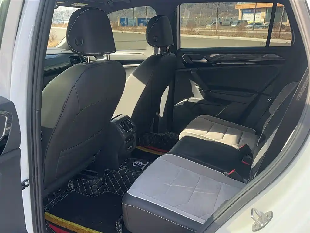 Volkswagen Tayron 2019 380TSI 4WD R-Line China V фото 20
