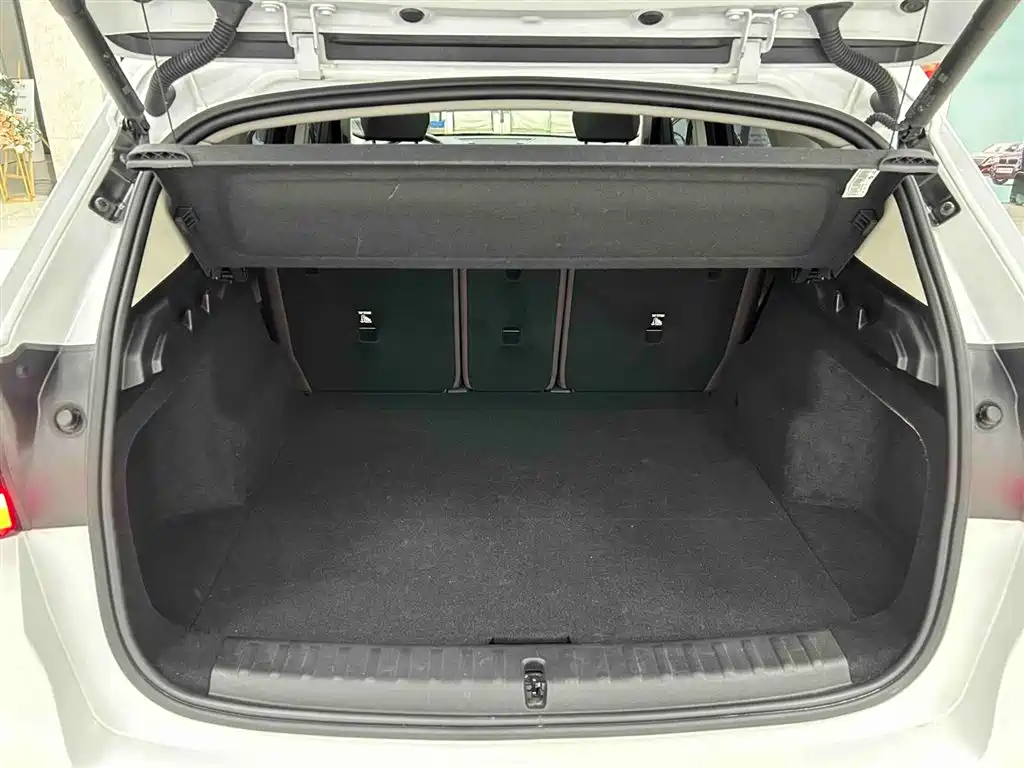 BMW X1 2023 sDrive20Li X Design Package фото 16