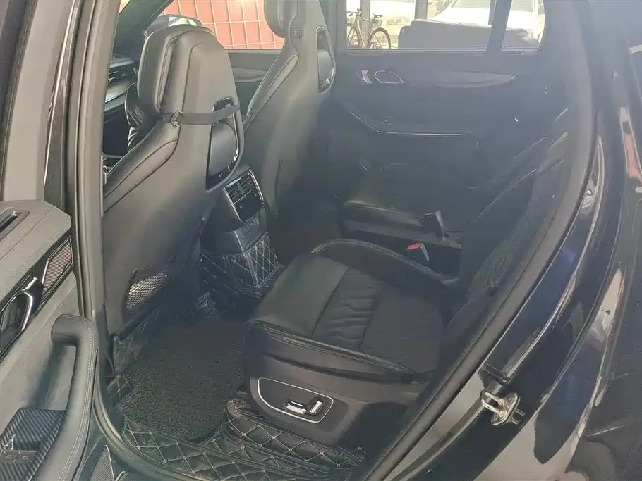 Lynk & Co 09 EM-P 2021 2.0T PHEV Halo 6-seater фото 11