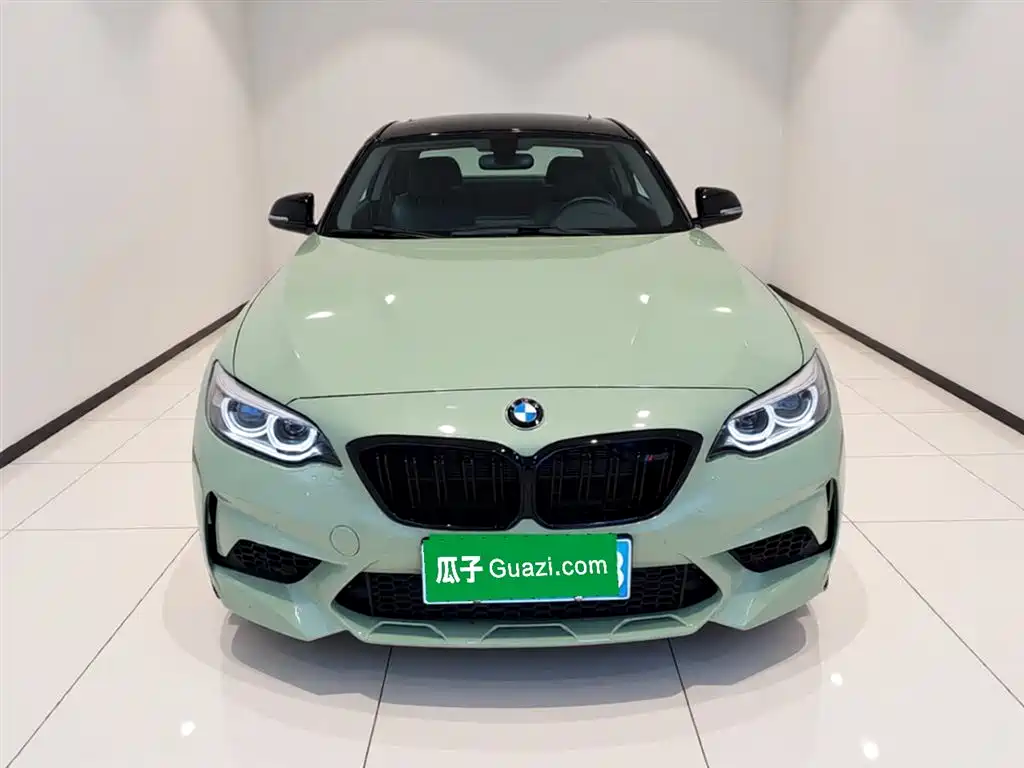 BMW 2 Series (Import) 2019 225i Sport Design Package фото 3