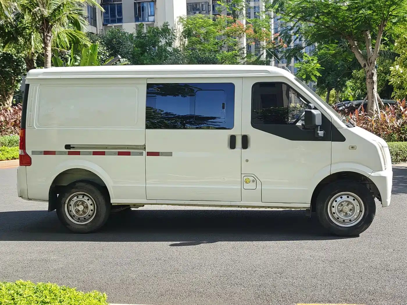 Ruichi New Energy EC35 2021 2021 EC35 II Standard Edition 38.7kWh