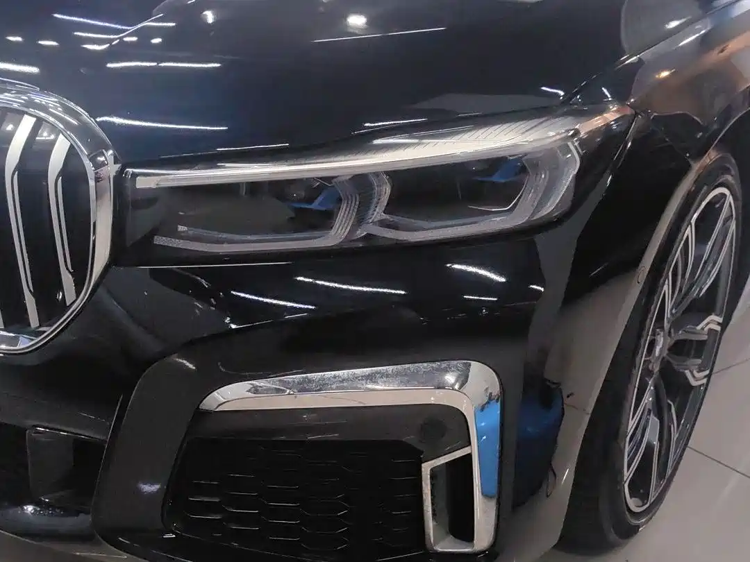 BMW 7 Series 2018 740Li xDrive Premium Type M Sport Package фото 15