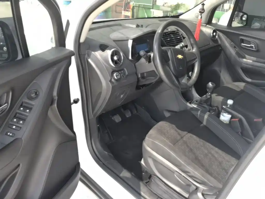 Фото 16 - Chevrolet Trax