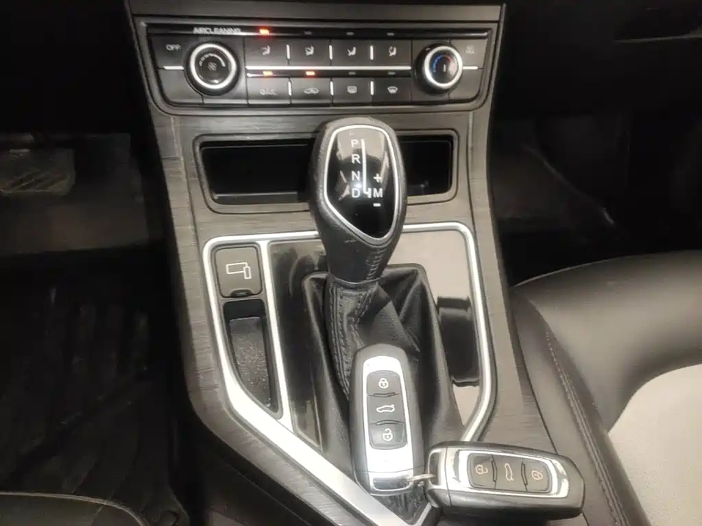 Geely Vision 2020 2020 Facelift 1.5L CVT Asian Games Edition
