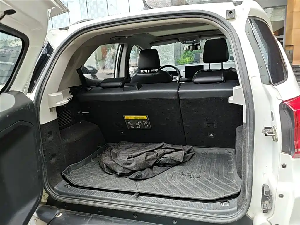BYD Yuan New Energy 2019 EV360 Smart Connect Edition фото 18