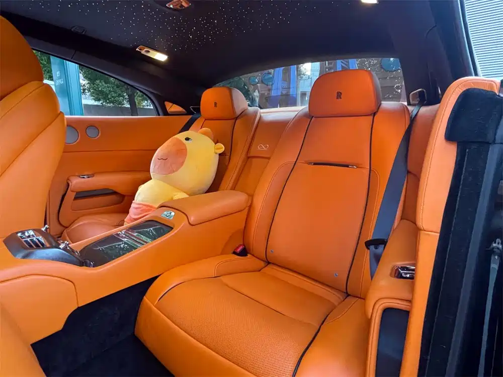 Rolls-Royce Wraith 2018 6.6T Black Badge фото 10