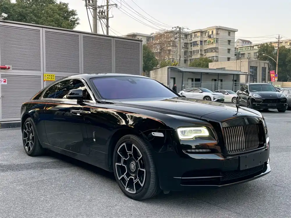 Rolls-Royce Wraith 2018 6.6T Black Badge фото 3