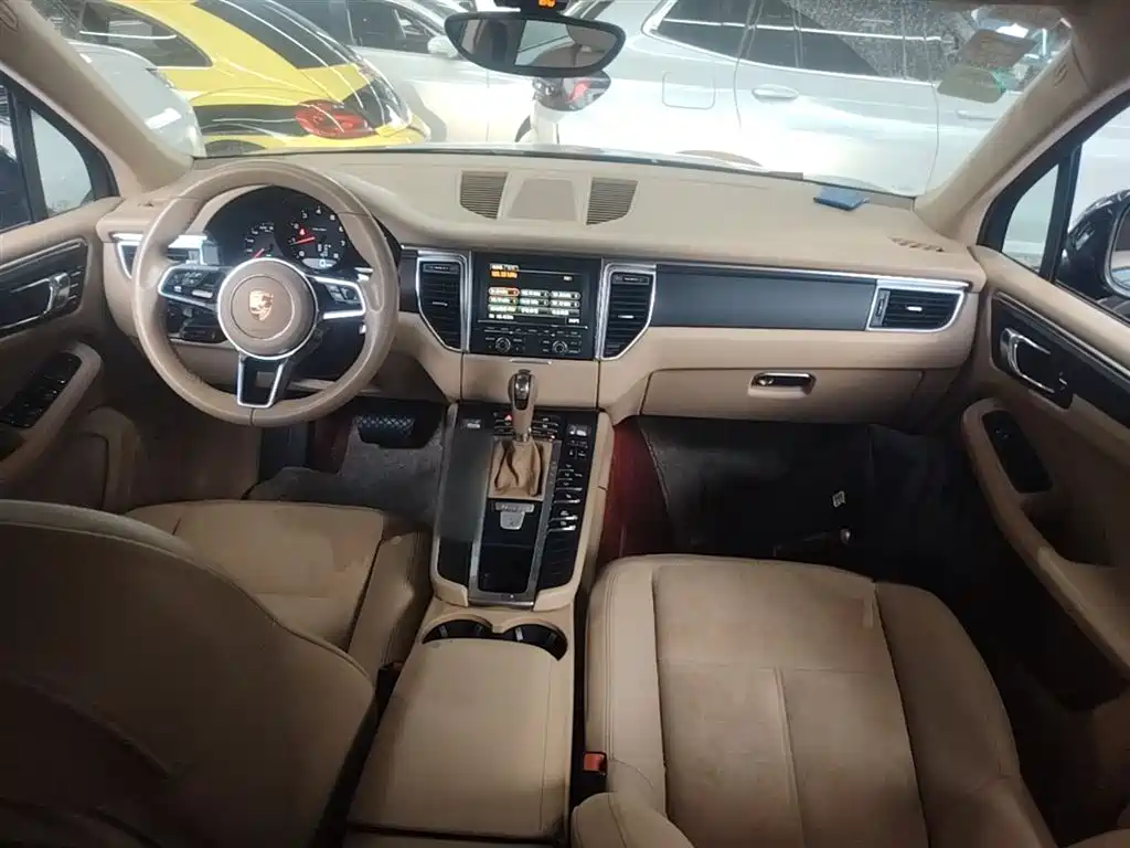 Porsche Macan 2014 Macan 2.0T фото 10