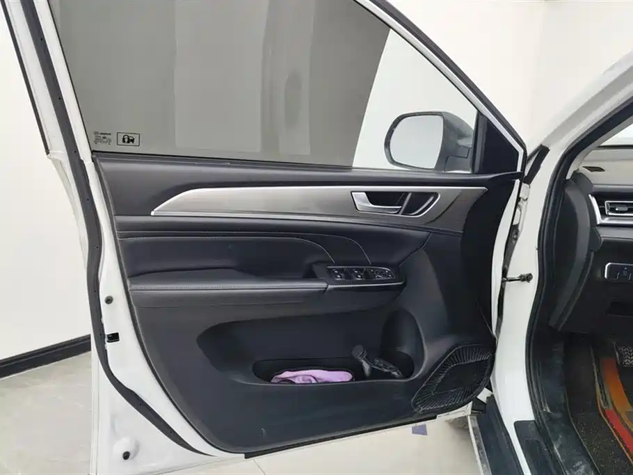 Haval M6 2021 PLUS 1.5T Manual Elite Smart Connect фото 7