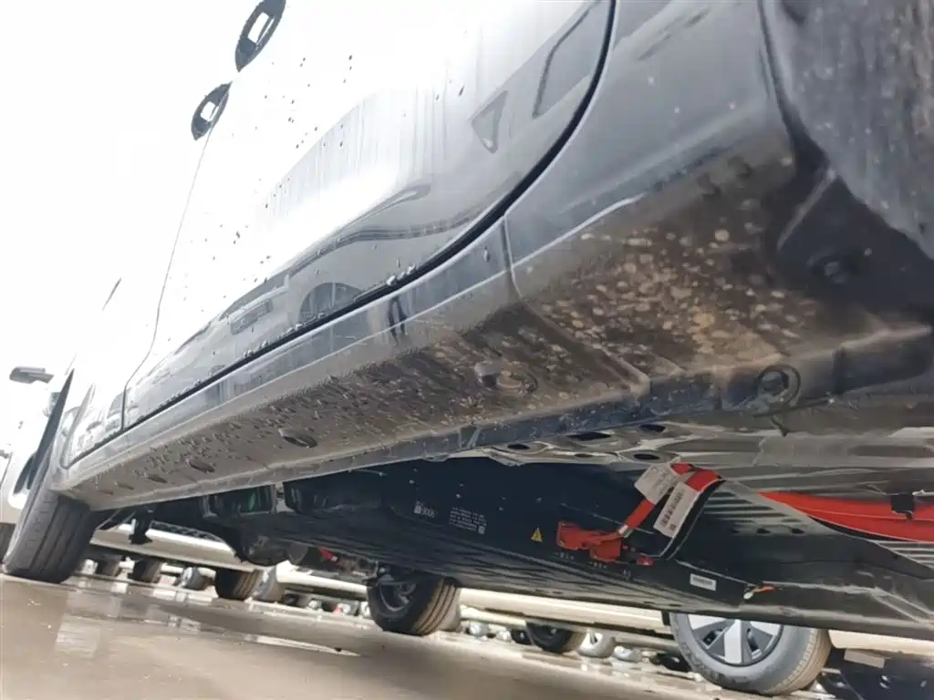 Фото 21 - Wuling Motors Wuling Zhiguang NEV