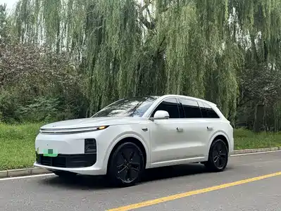 Li Auto L6