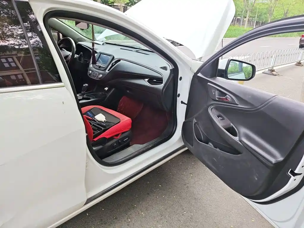 Chevrolet Malibu XL 2018 2017 1.5T Auto Sport Edition