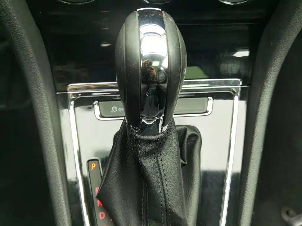 Volkswagen Bora 2013 2013 1.6L Automatic Comfort Model