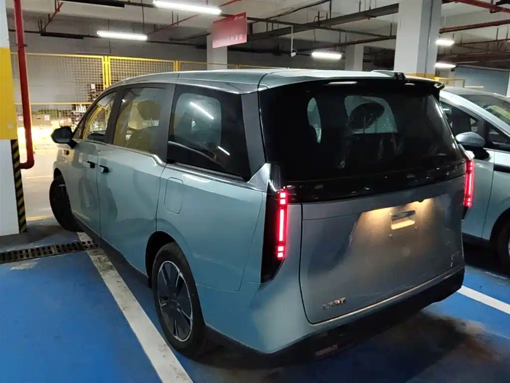 SAIC Maxus Dajia 7 2024 Facelift Super Hybrid Long Range Enjoyment Edition фото 5