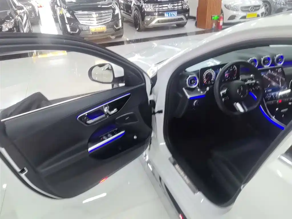 Mercedes-Benz C-Class 2023 C 260 L Sport фото 16