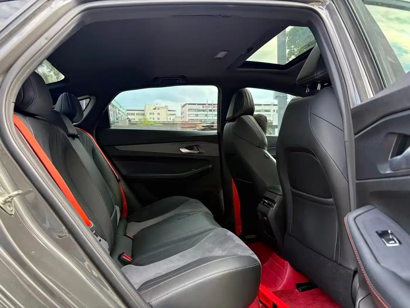 Photo 12 - Geely Binrui