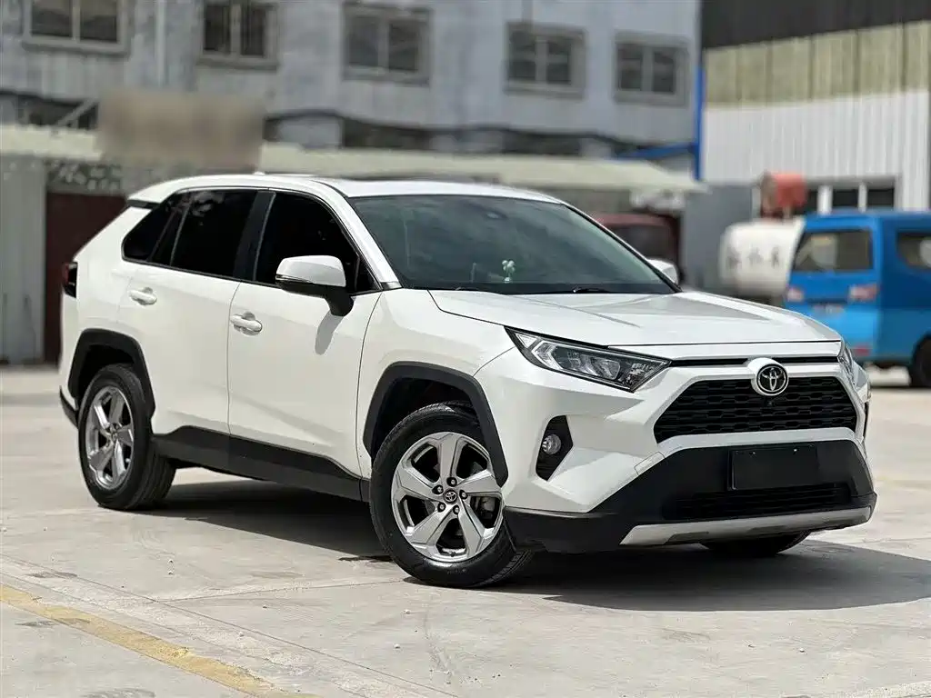 Toyota RAV4 Rongfang 2020 2.0L CVT 4WD Fashion PLUS фото 4