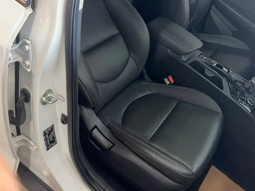 Hyundai Beijing Hyundai ix35 2021 2.0L Automatic 2WD GLS Leading Edition фото 3