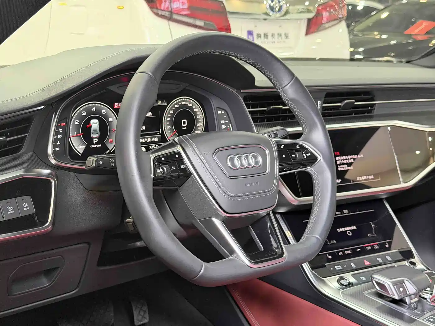 Audi A7L 2024 45 TFSI quattro S-line Black Warrior Edition фото 7
