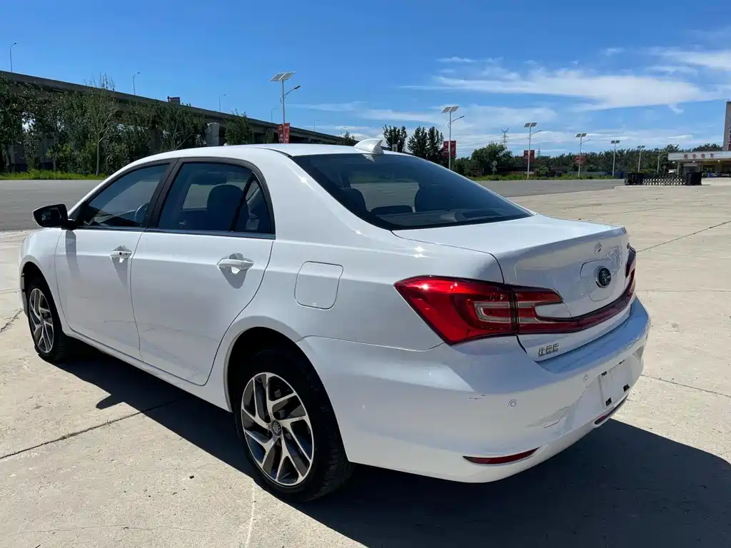 BYD Qin New Energy 2018 2018 Qin EV450 Smart Connected Premium Edition