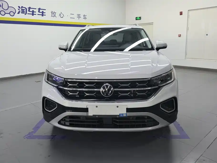 Volkswagen Tayron 2024 300TSI 2WD Luxury Plus Advanced фото 2